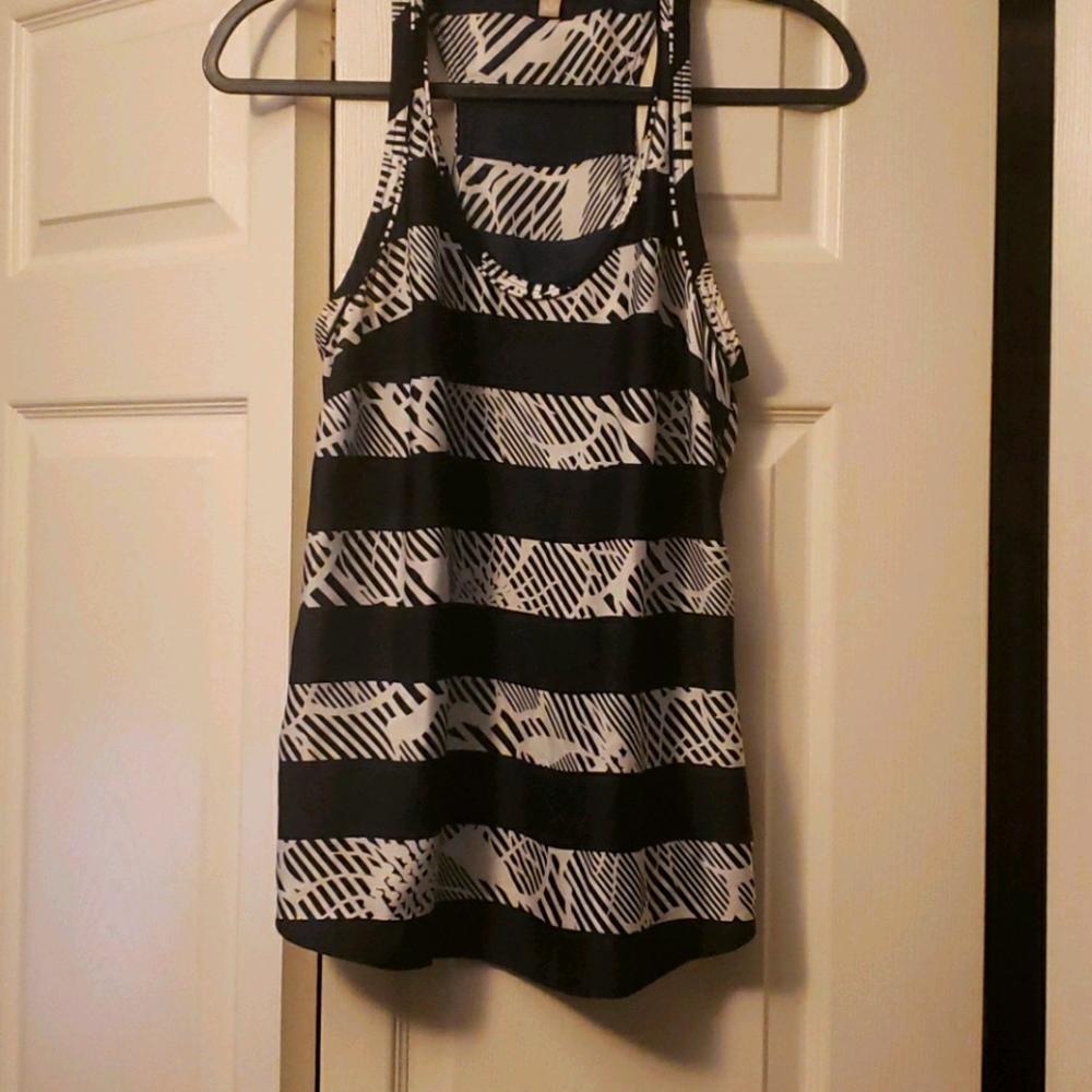 Black and white tank